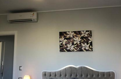 Apartment - Studio - 1 Bathroom for rent in Palm Hills Village Gate - South Investors Area - New Cairo City - Cairo