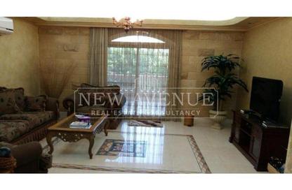 Villa - 4 Bedrooms - 5 Bathrooms for sale in Al Safwa - 26th of July Corridor - 6 October City - Giza