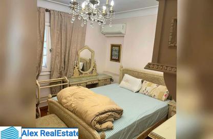 Apartment - 2 Bedrooms - 2 Bathrooms for rent in Mostafa Abou Heif St. - Saba Basha - Hay Sharq - Alexandria