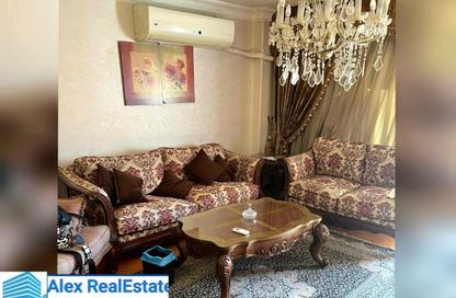 Apartment - 2 Bedrooms - 2 Bathrooms for rent in Mostafa Abou Heif St. - Saba Basha - Hay Sharq - Alexandria