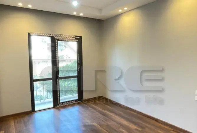 111306027 - Property Image 2