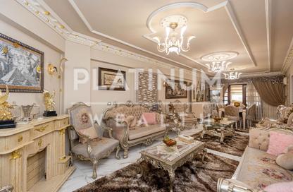 Apartment - 3 Bedrooms - 2 Bathrooms for sale in Tout Ankh Amoun St. - Smouha - Hay Sharq - Alexandria
