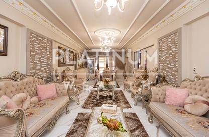 Apartment - 3 Bedrooms - 2 Bathrooms for sale in Tout Ankh Amoun St. - Smouha - Hay Sharq - Alexandria