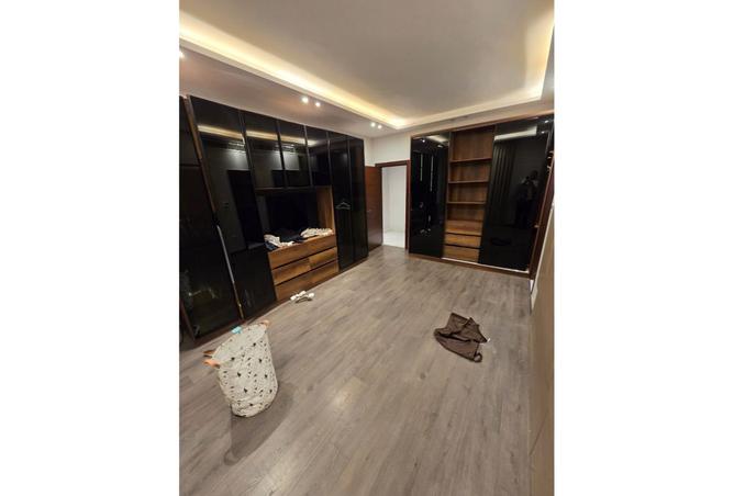 8503991 - Property Image 2