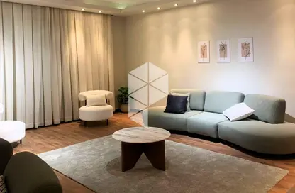 شقة - 3 غرف نوم - 3 حمامات للايجار في كايرو فيستيفال سيتى - المستثمرين الشمالية - مدينة القاهرة الجديدة - القاهرة