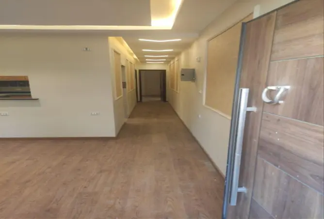 71904090 - صورة العقار 2