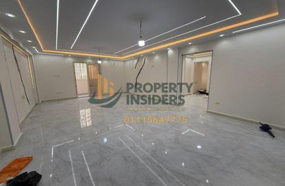 شقة - 3 - 3 للإيجار في شارع البطل احمد عبد العزيز - المهندسين - الجيزة شقة - 3 - 3 للإيجار في شارع البطل احمد عبد العزيز - المهندسين - الجيزة