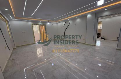 شقة - 3 - 3 للإيجار في شارع البطل احمد عبد العزيز - المهندسين - الجيزة شقة - 3 - 3 للإيجار في شارع البطل احمد عبد العزيز - المهندسين - الجيزة