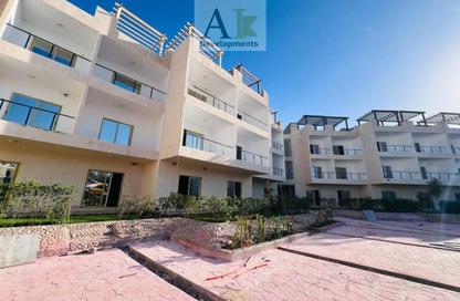 Penthouse - 2 Bedrooms - 1 Bathroom for sale in Holidays - Hurghada Resorts - Hurghada - Red Sea