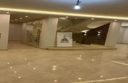 فيلا - 5 غرف نوم - 7 حمامات للايجار في كايرو فيستيفال سيتى - المستثمرين الشمالية - مدينة القاهرة الجديدة - القاهرة