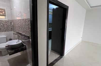 Apartment - 3 - 2 for rent in Al Mostathmir El Saghir - 10th District - Sheikh Zayed City - Giza