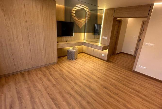 72448702 - Property Image 3