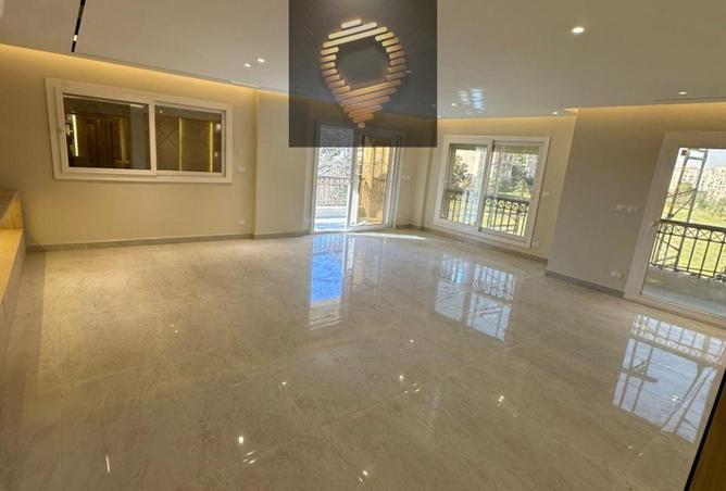 72448702 - Property Image 2
