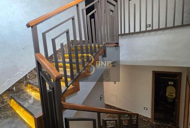 8496910 - Property Image 2