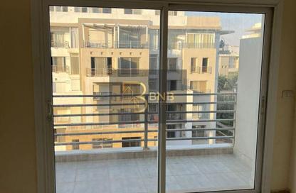 Apartment - 3 Bedrooms - 3 Bathrooms for rent in Garden Residence - Hyde Park - New Cairo City - Cairo