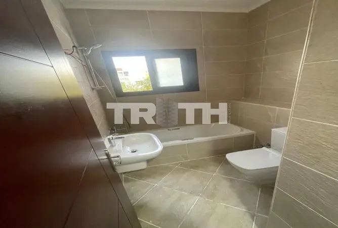 117530010 - Property Image 2
