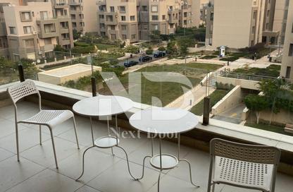 Apartment - 2 Bedrooms - 2 Bathrooms for rent in Palm Hills Village Gate - South Investors Area - New Cairo City - Cairo