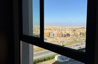 شقة - 4 غرف نوم - 3 حمامات للايجار في ايون - كمبوندات 6 أكتوبر - مدينة 6 أكتوبر - الجيزة