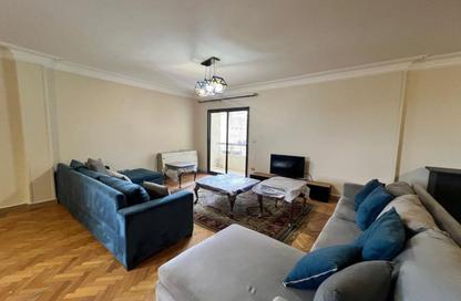 Apartment - 3 Bedrooms - 2 Bathrooms for rent in Ahmed Heshmat St. - Zamalek - Cairo