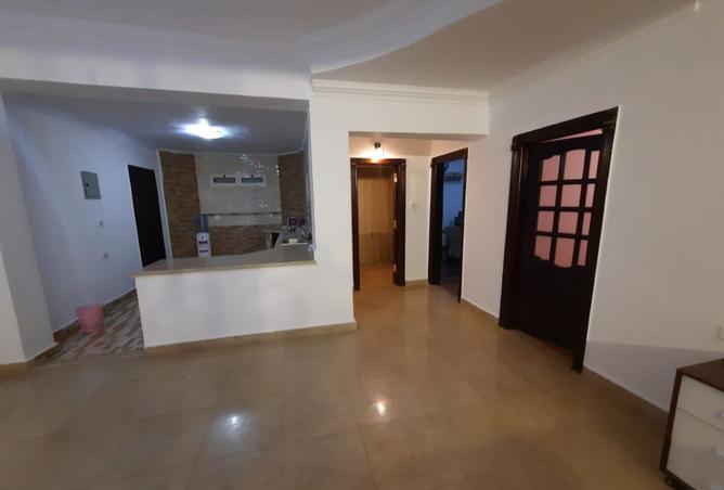 102915737 - Property Image 2