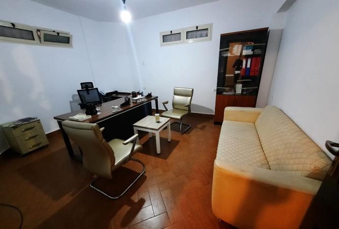 102915737 - Property Main Image
