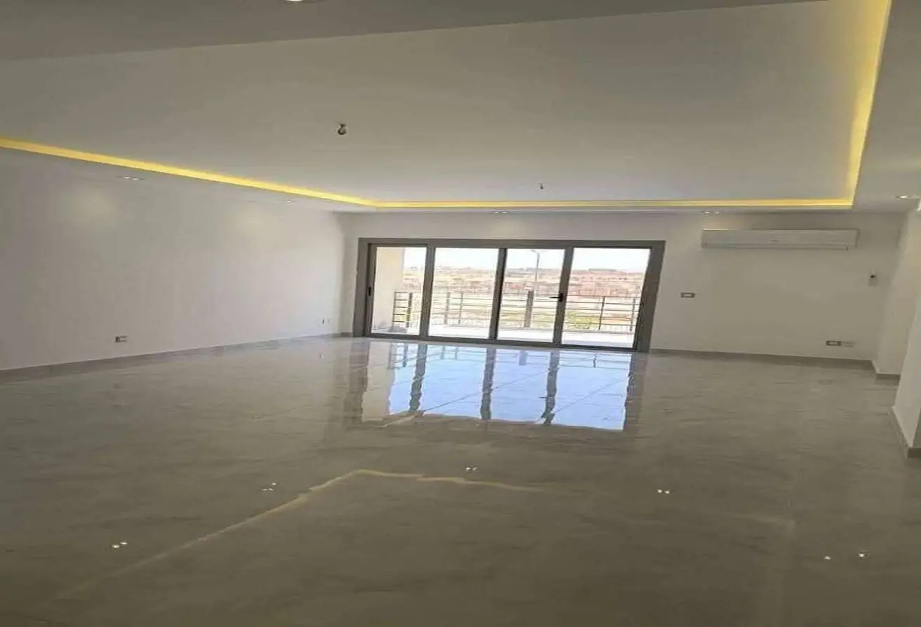 99401711 - Property Main Image