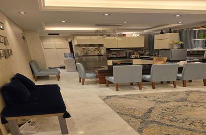 Apartment - 2 Bedrooms - 2 Bathrooms for sale in Casa - Sheikh Zayed Compounds - Sheikh Zayed City - Giza