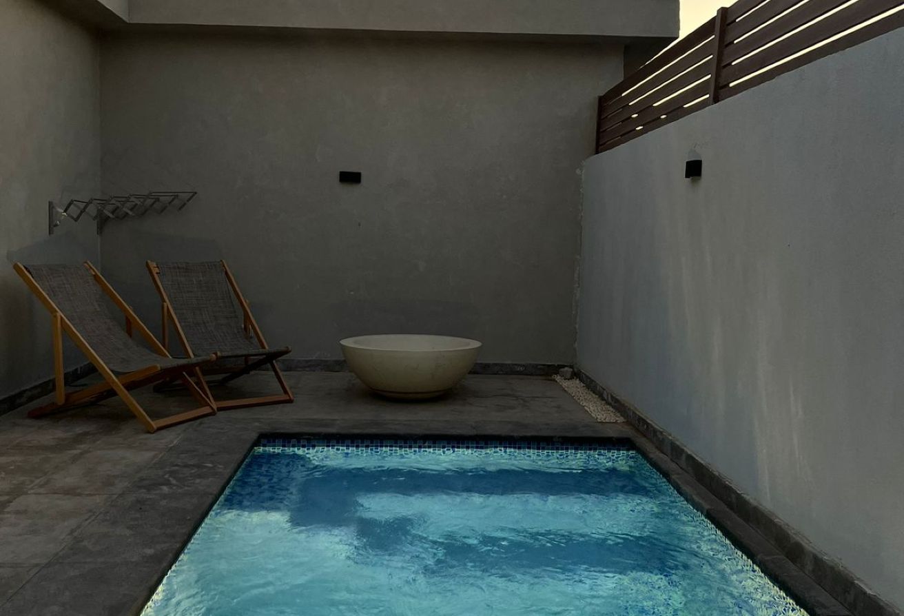 2BR Apartment In Bali Ground With Pool For Sale thumbnail