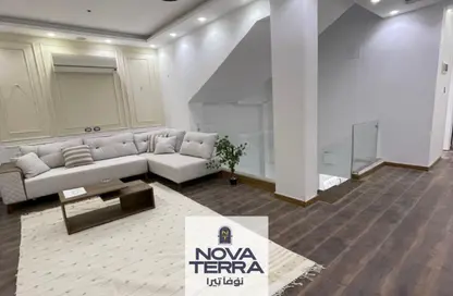 منزل مزدوج - 3 غرف نوم - 2 حمامات للايجار في الياسمين - الحي الرابع عشر - الشيخ زايد - الجيزة