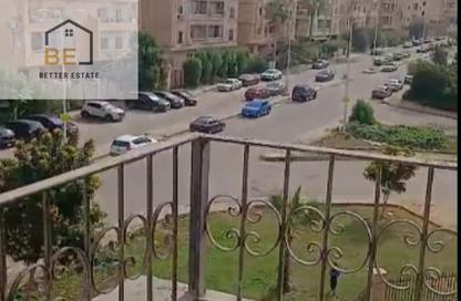 Apartment - 3 Bedrooms - 2 Bathrooms for sale in 6th Area East - Shorouk City - Cairo Apartment - 3 Bedrooms - 2 Bathrooms for sale in 6th Area East - Shorouk City - Cairo