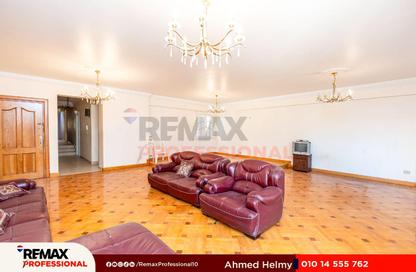 Apartment - 4 Bedrooms - 3 Bathrooms for sale in Latin Quarter - Raml Station - Hay Wasat - Alexandria