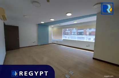 Office Space - 7 Bedrooms - 3 Bathrooms for rent in Degla Square - Degla - Hay El Maadi - Cairo
