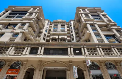 Apartment - 7 Bedrooms - 5 Bathrooms for sale in Mohamed Fawzy Moaz St. - Smouha - Hay Sharq - Alexandria