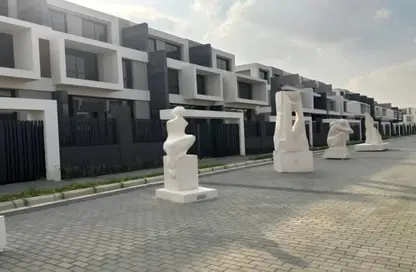 تاون هاوس - 4 غرف نوم - 3 حمامات للبيع في مدينة الباتيو - كمبوندات التجمع الخامس - التجمع الخامس - مدينة القاهرة الجديدة - القاهرة