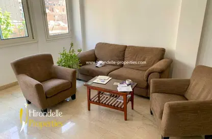 شقة - 3 غرف نوم - 2 حمامات للايجار في شارع محمد مظهر - الزمالك - القاهرة