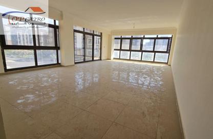Apartment - 4 Bedrooms - 4 Bathrooms for sale in B8 - Madinaty - Cairo Apartment - 4 Bedrooms - 4 Bathrooms for sale in B8 - Madinaty - Cairo