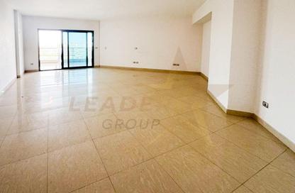 Apartment - 3 Bedrooms - 3 Bathrooms for rent in Smouha Square - Smouha - Hay Sharq - Alexandria