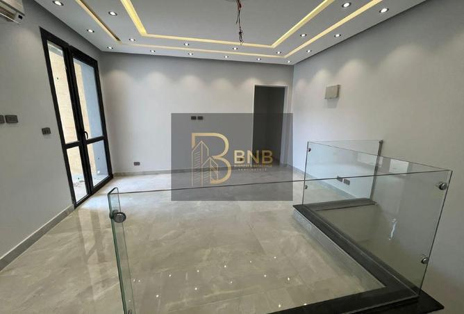 55009150 - Property Image 3