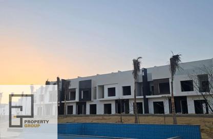 Townhouse - 3 - 4 for sale in Sun Capital - Fayoum Desert road - 6 October City - Giza
