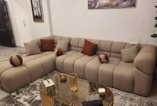 8648041 - Property Image 2