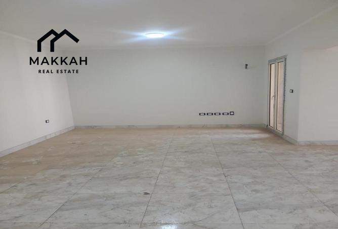 8700013 - Property Main Image