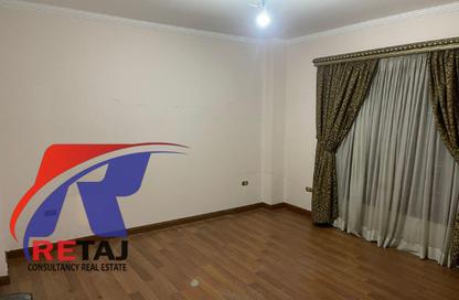 Apartment - 3 Bedrooms - 2 Bathrooms for rent in El Narges Buildings - Al Narges - New Cairo City - Cairo