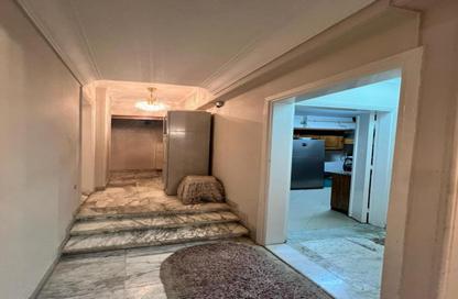 Apartment - 3 Bedrooms - 2 Bathrooms for sale in Abou al mahasen al shazli St. - Al Agouza - Giza