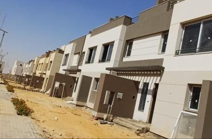 Villa - 4 Bedrooms - 4 Bathrooms for sale in Palm Hills New Cairo - 5th Settlement Compounds - The 5th Settlement - New Cairo City - Cairo