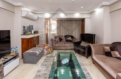 Apartment - 3 Bedrooms - 3 Bathrooms for sale in Aziz Kaheel St. - Tharwat - Hay Sharq - Alexandria