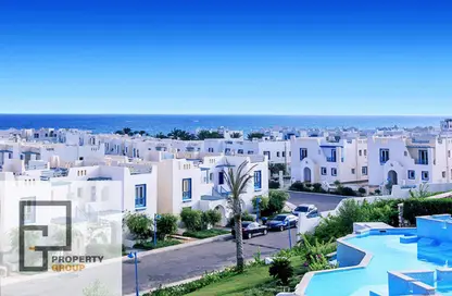 Chalet - 2 Bedrooms - 2 Bathrooms for sale in Mountain View - Ras Al Hekma - North Coast