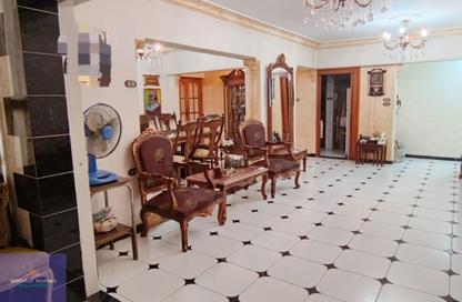 Apartment - 3 Bedrooms - 2 Bathrooms for sale in Zahraa Al Maadi Tunnel - Degla - Hay El Maadi - Cairo