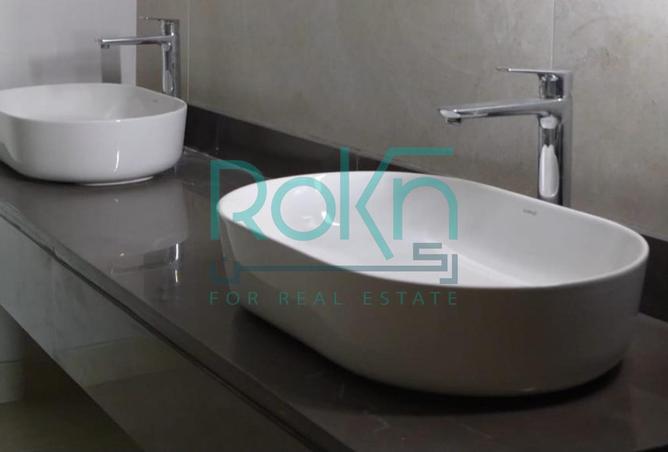 97442999 - Property Image 2