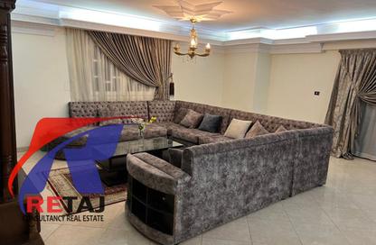 Apartment - 4 Bedrooms - 3 Bathrooms for rent in Dr Hassan Al Sherif St. - 8th Zone - Nasr City - Cairo
