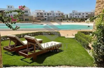 تاون هاوس - 4 غرف نوم - 3 حمامات للبيع في چون - راس الحكمة - الساحل الشمالي